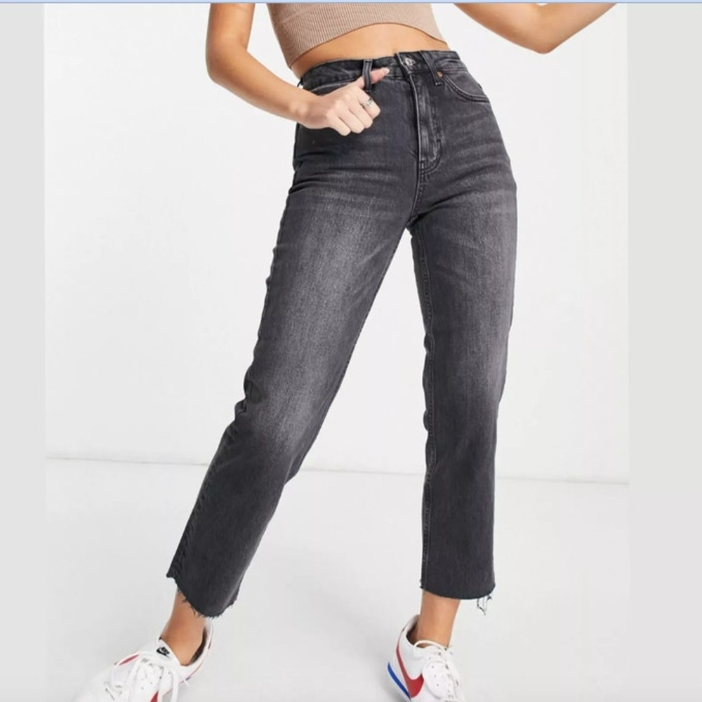 2/$30 TOPSHOP Straight Leg Jeans Size W28 Graphite Gray Black Raw Hem
